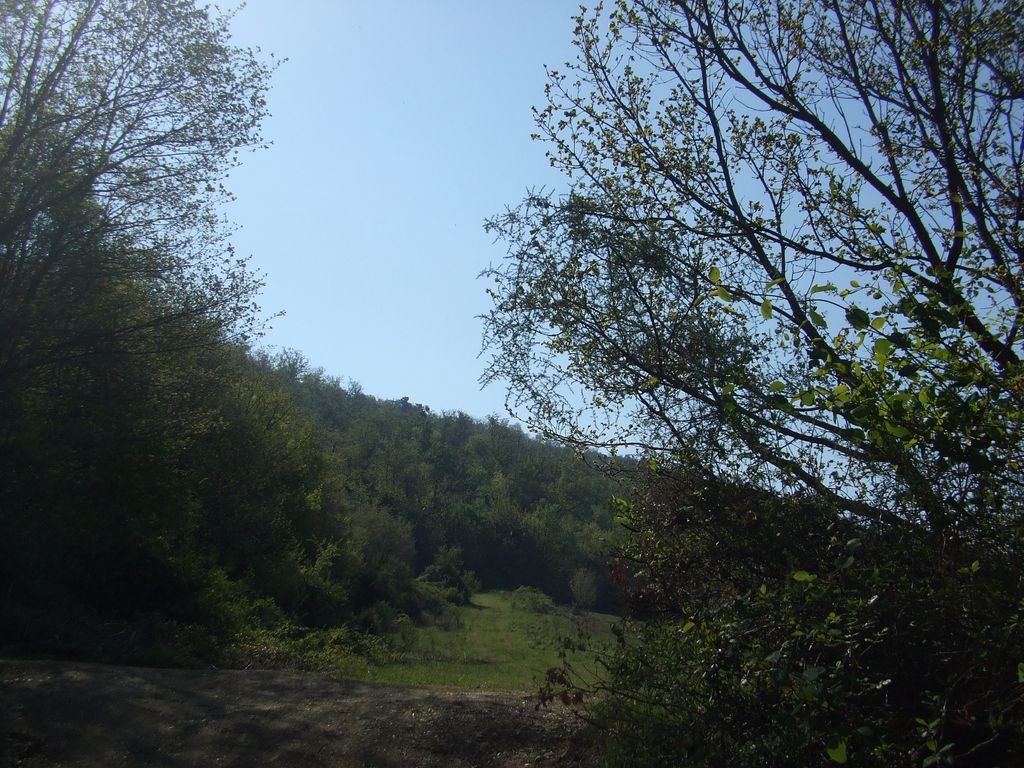 Photo №2 of La Spada nella Roccia