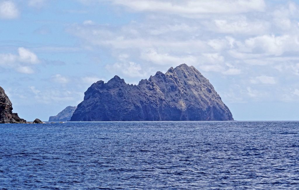 Photo №2 of Quartos