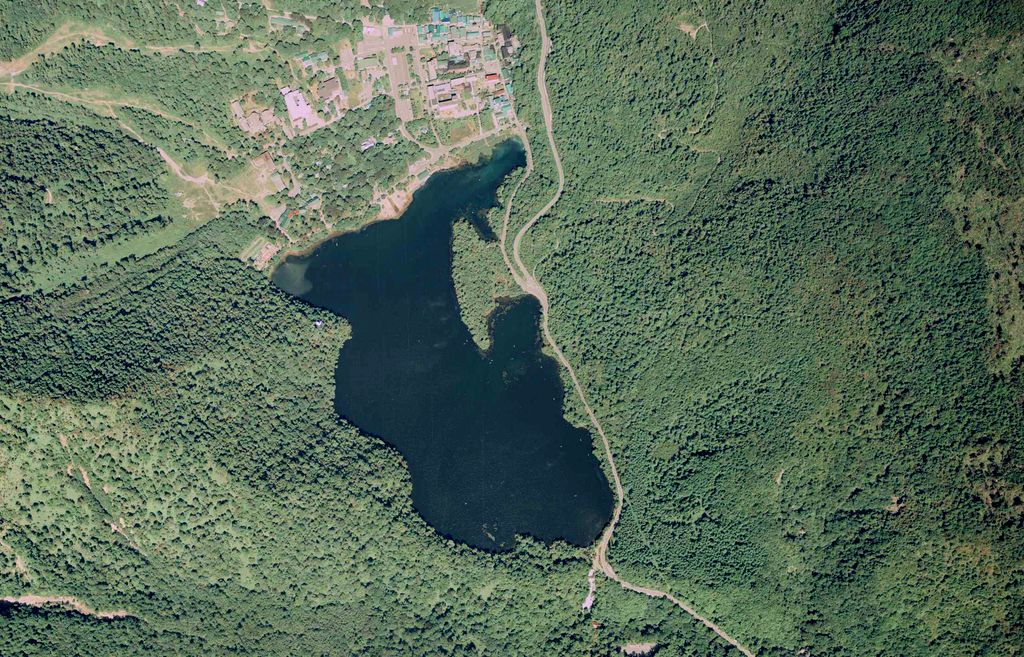 Photo №4 of Lake Yu
