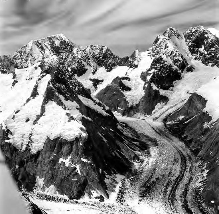 Photo №1 of Lituya Mountain