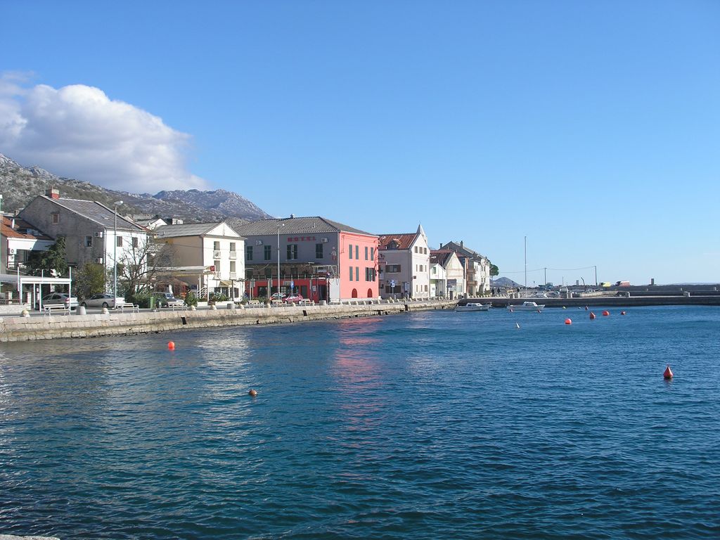 Photo №2 of Karlobag