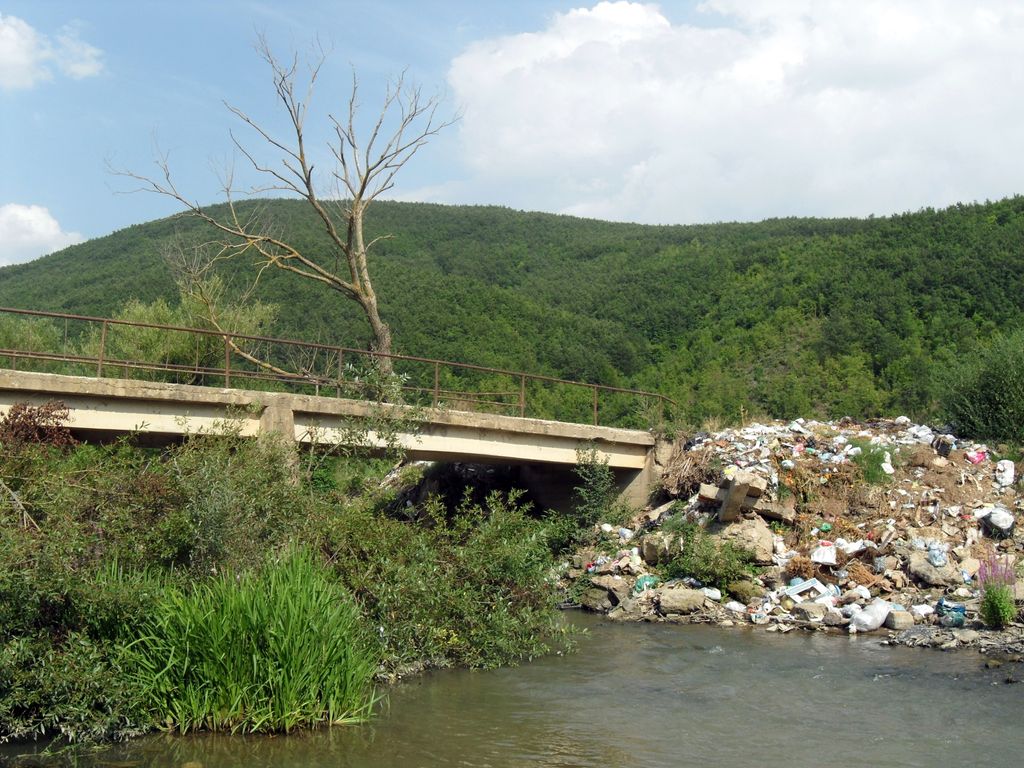 Photo №2 of Lluzhan