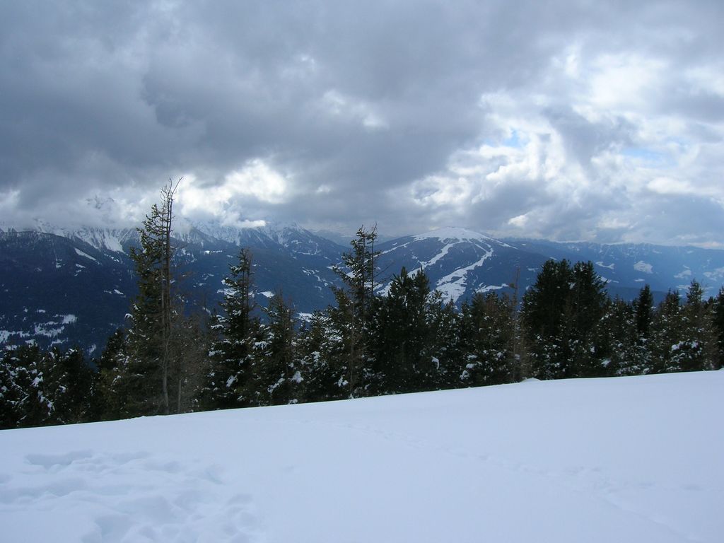 Photo №2 of Salzla - Monte di Tesido
