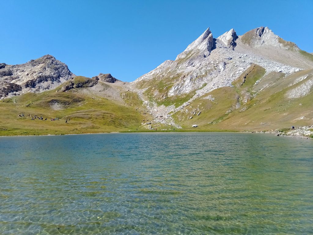 Photo №2 of Lac de Mya