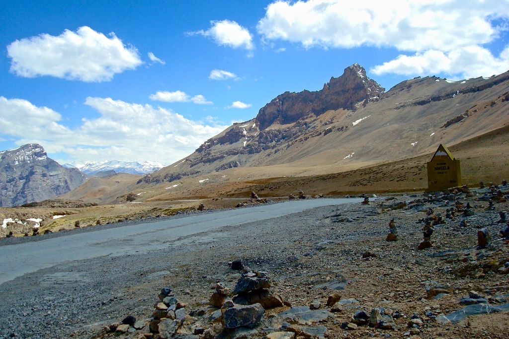 Photo №2 of Lachalung La