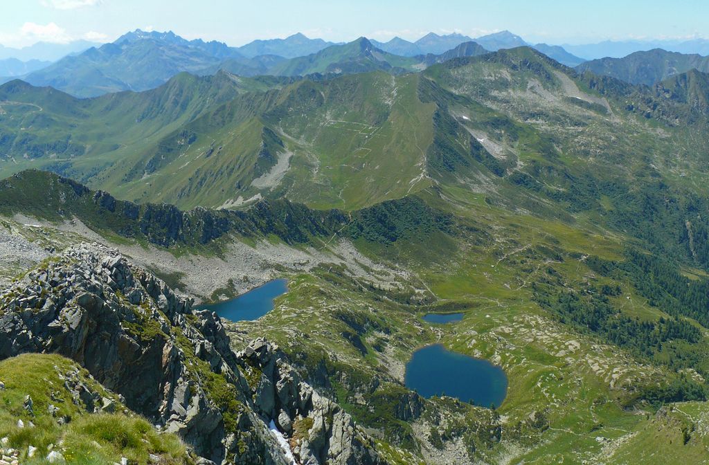 Photo №2 of Laghi di Porcile