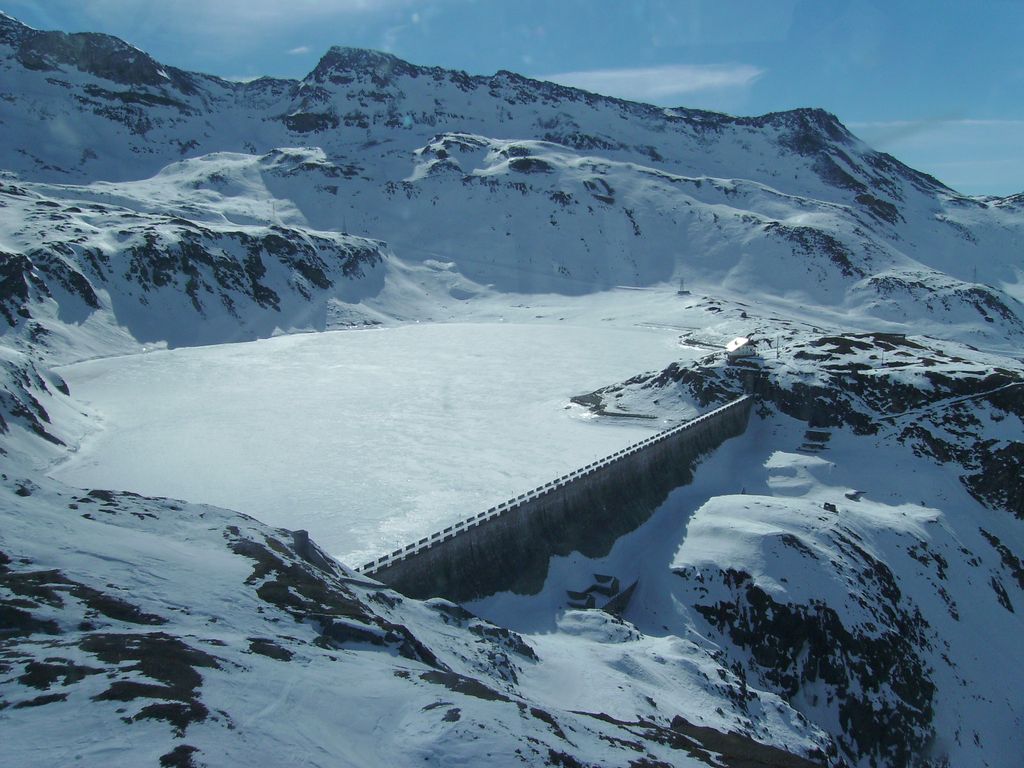 Photo №2 of Lago Diga del Goillet