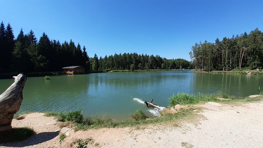 Photo №9 of Huber-Weiher - Laghetto Huber