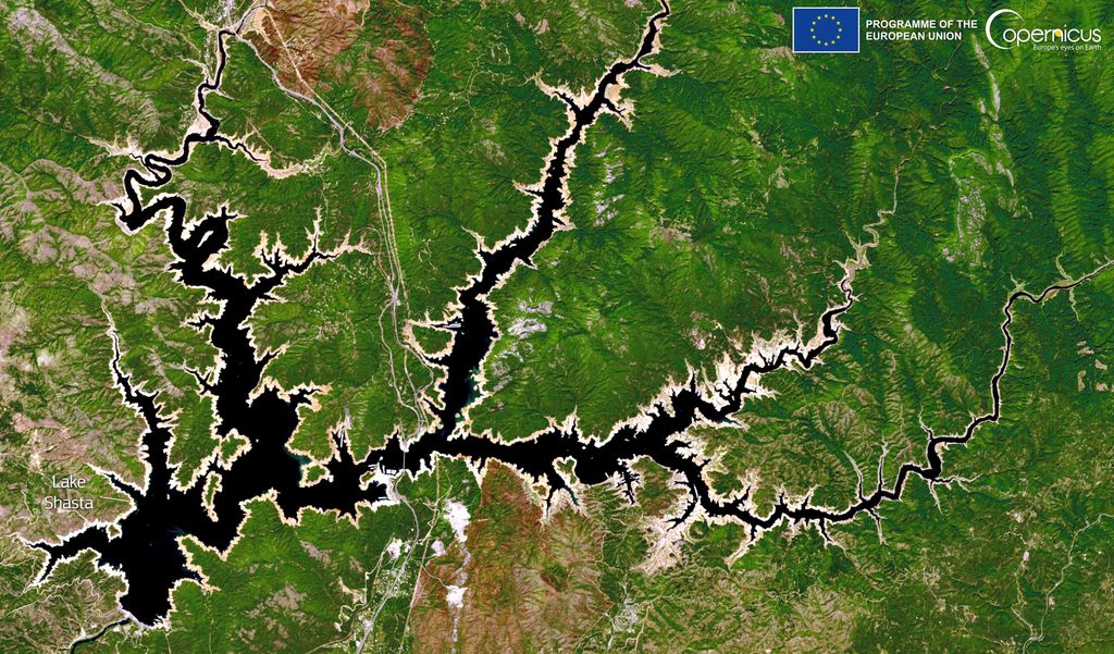 Shasta Lake