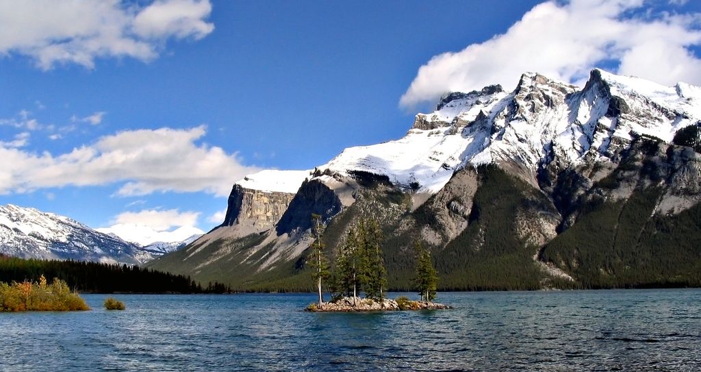 Photo №3 of Lake Minnewanka