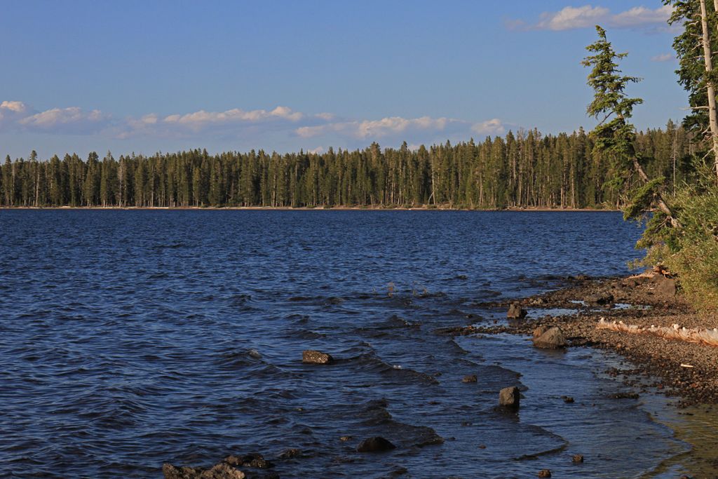 Lewis Lake