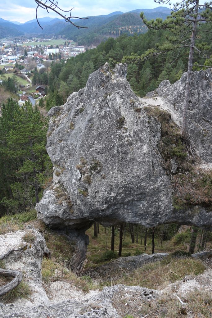 Photo №3 of Luckerter Stein
