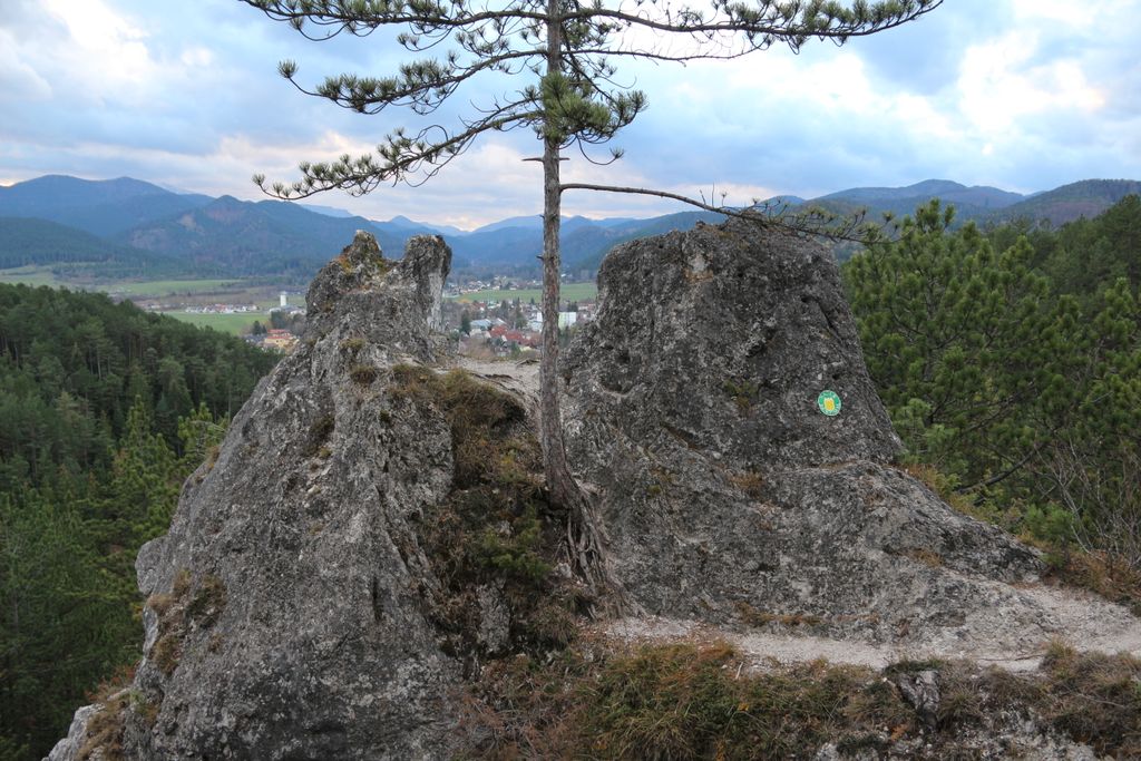 Photo №7 of Luckerter Stein