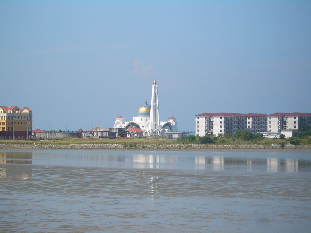 Photo №1 of Melaka Island (Twin Island City Centre)