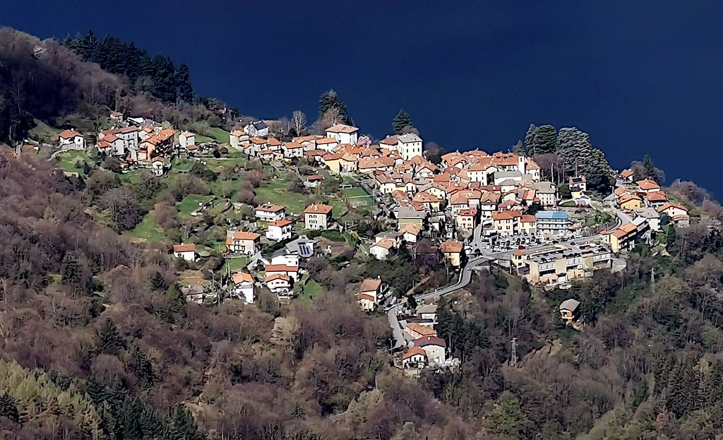 Photo №3 of Doss Maio