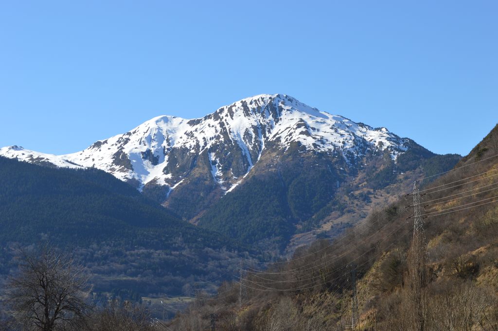 Photo №4 of Montcorbison