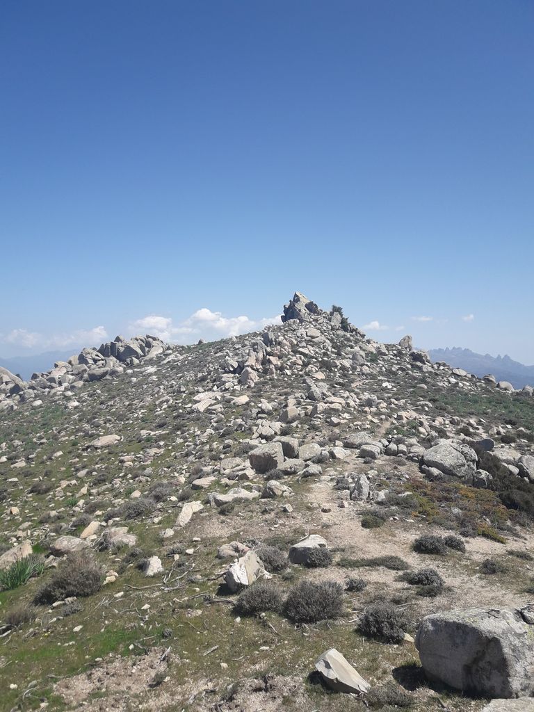Photo №3 of Monte San Petru