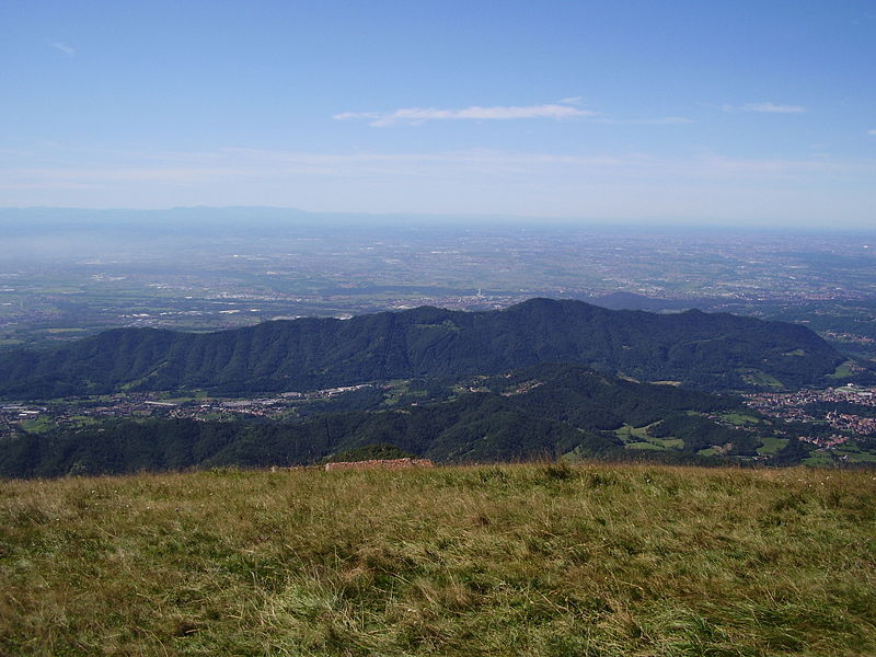 Photo №2 of Monte Canto