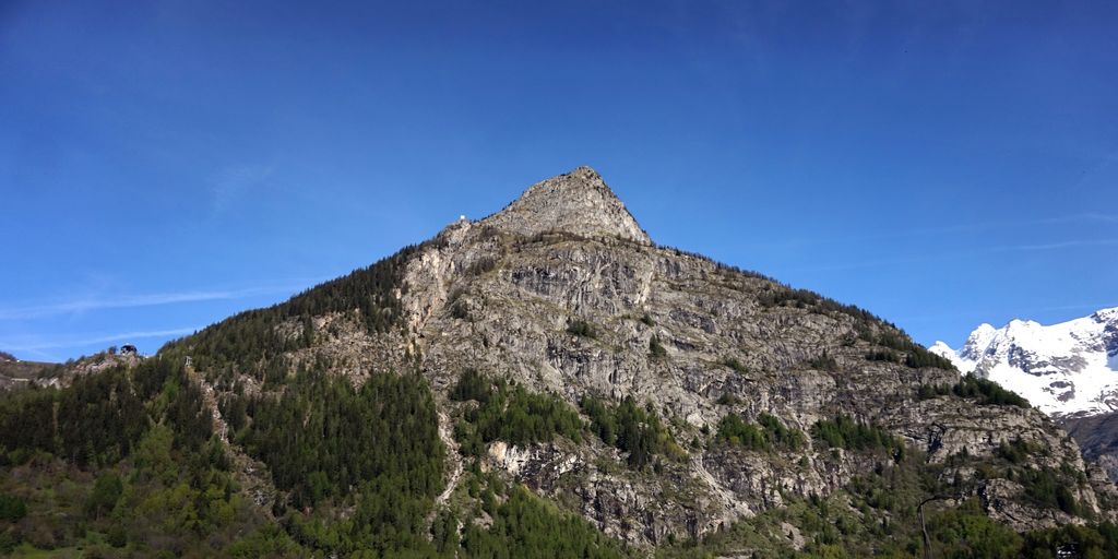 Photo №4 of Mont Chétif