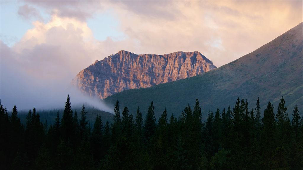 Photo №2 of Mount Strachan