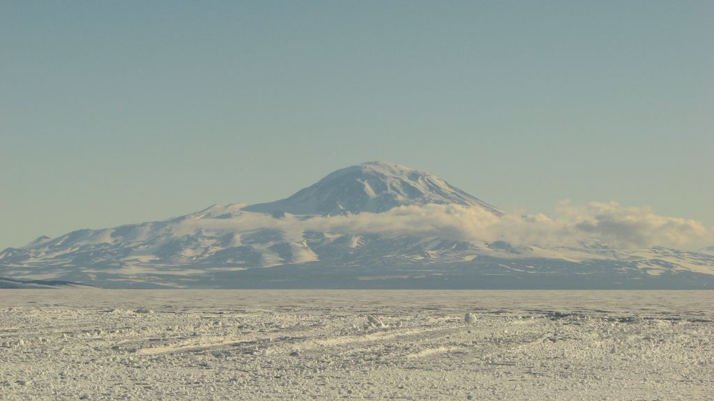Photo №2 of Mount Discovery