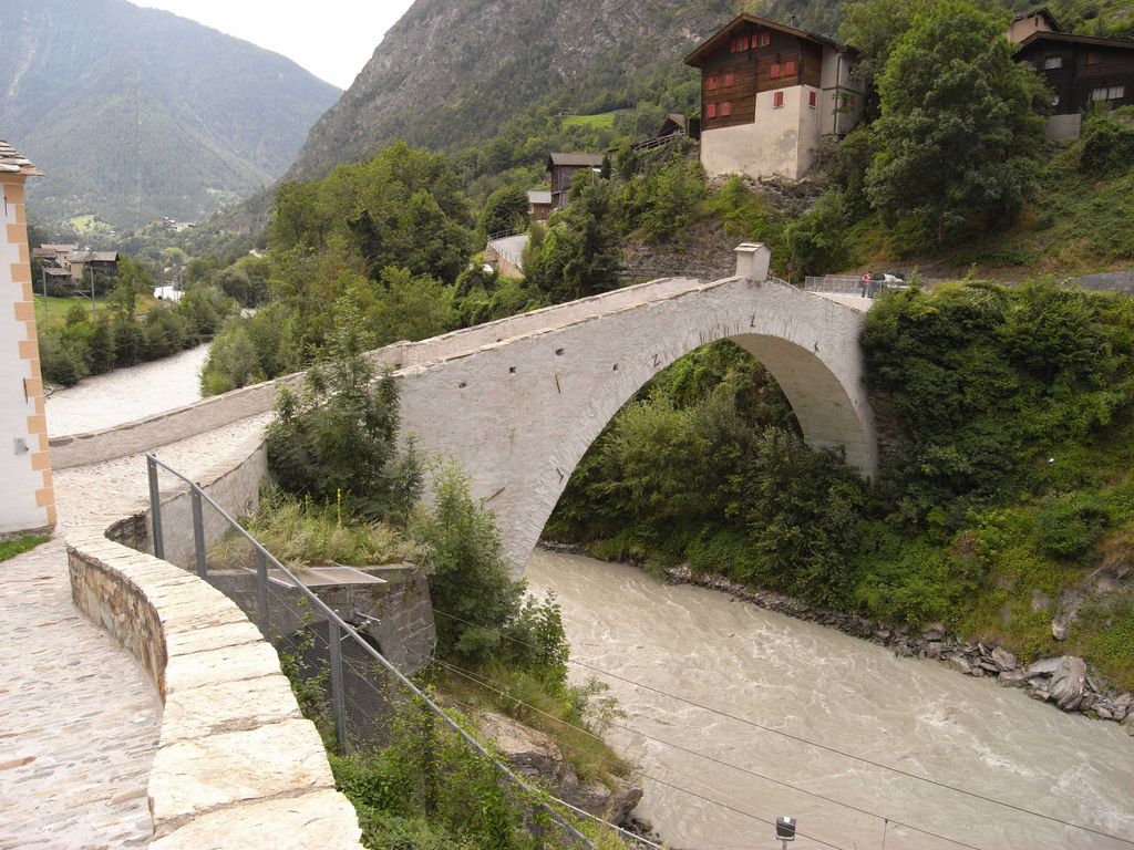 Photo №3 of Stalden VS