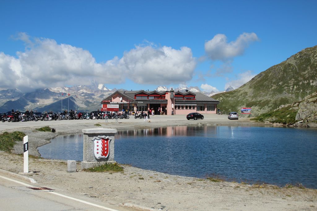 Photo №3 of Nufenenpass / Passo della Novena