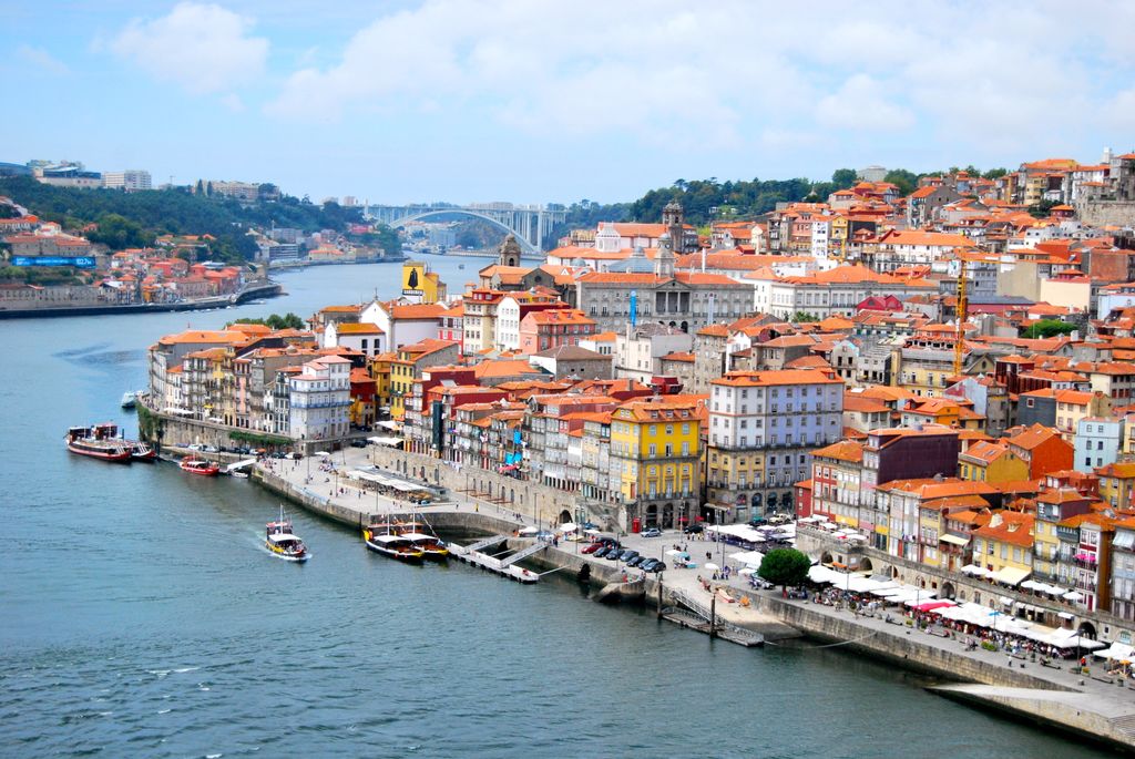 Photo №4 of Porto