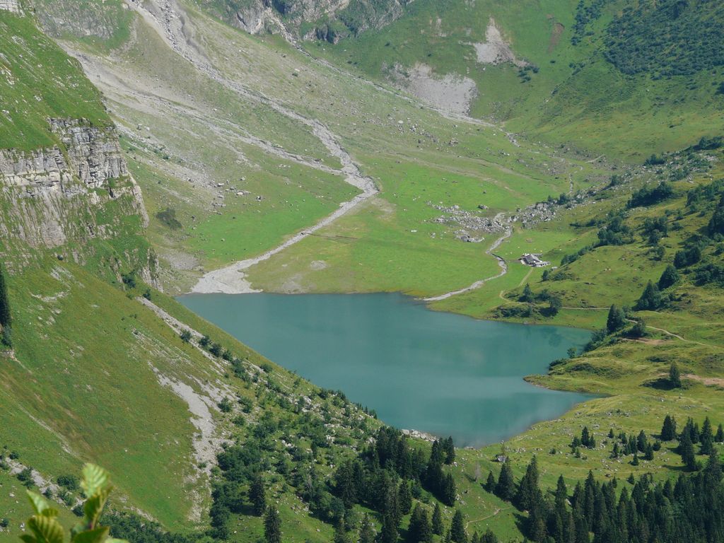 Photo №3 of Oberblegisee