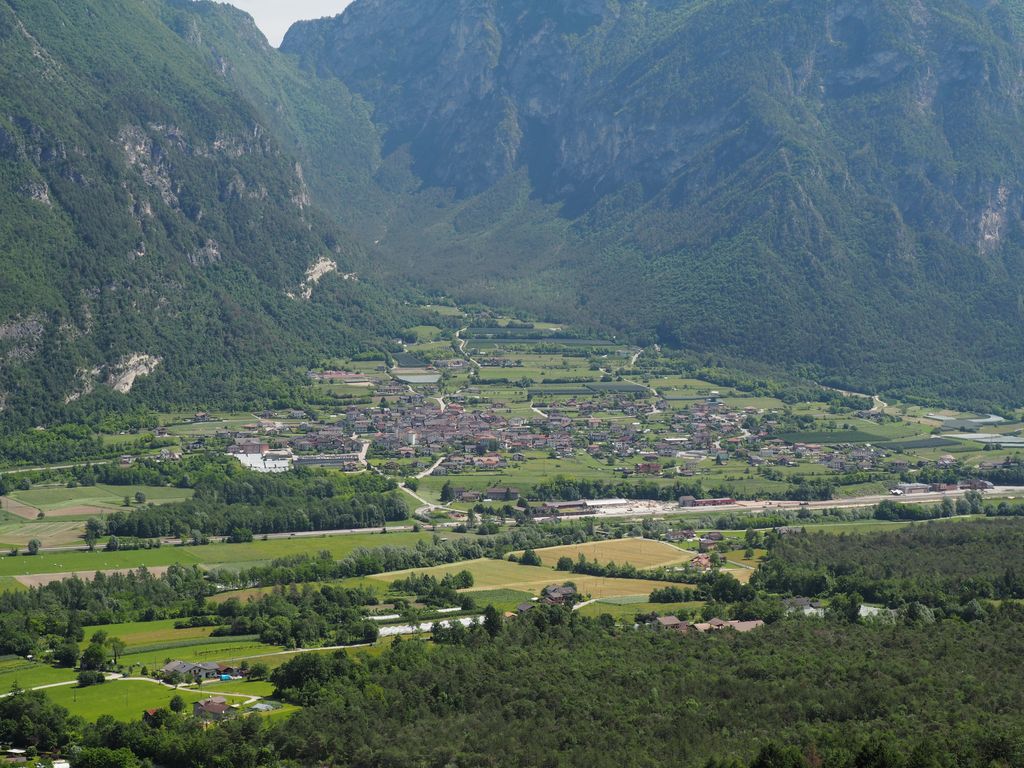 Photo №2 of Sasso Gambarile