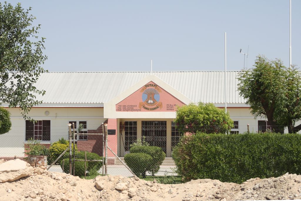 Photo №2 of Outapi