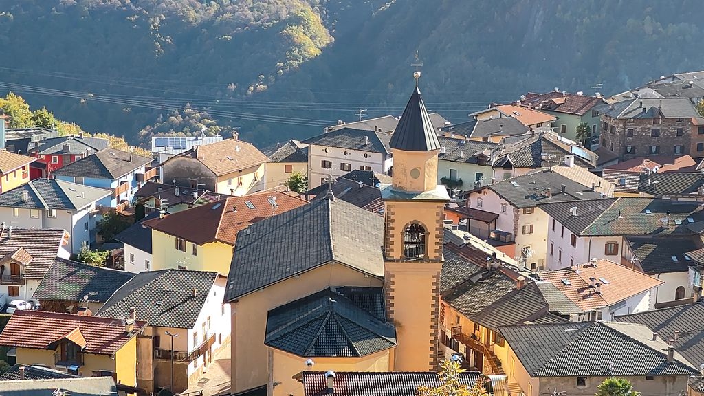 Photo №2 of Palù