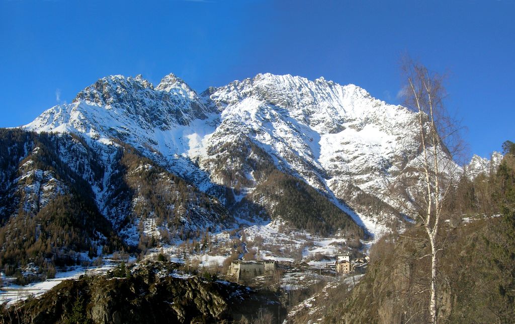 Photo №2 of Oyace