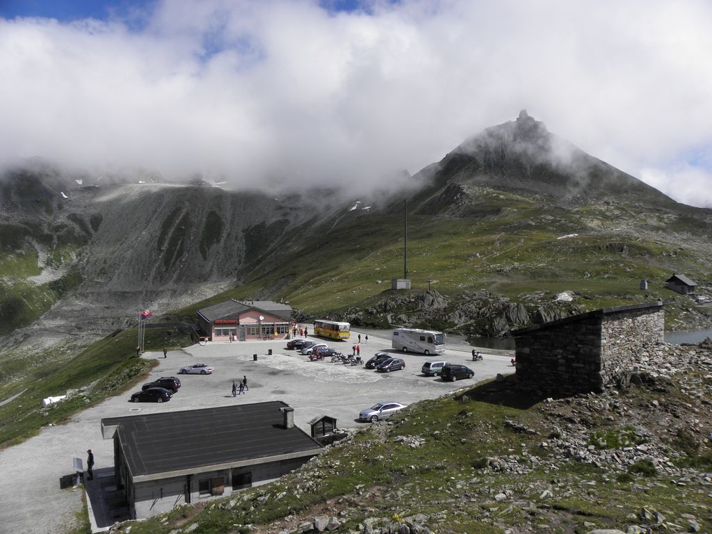 Photo №2 of Nufenenpass / Passo della Novena