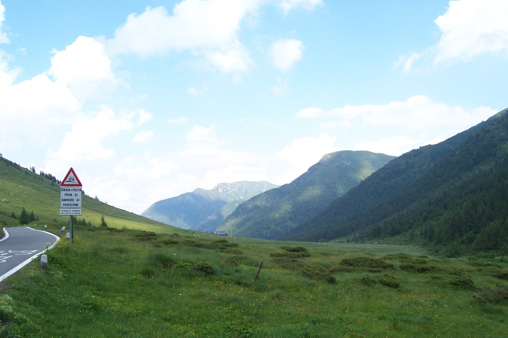 Photo №2 of Passo del Vivione