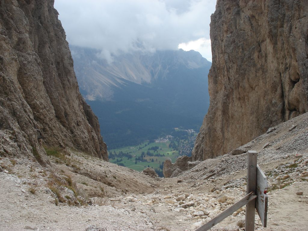 Photo №3 of Vaiolonpass - Passo Vajolon
