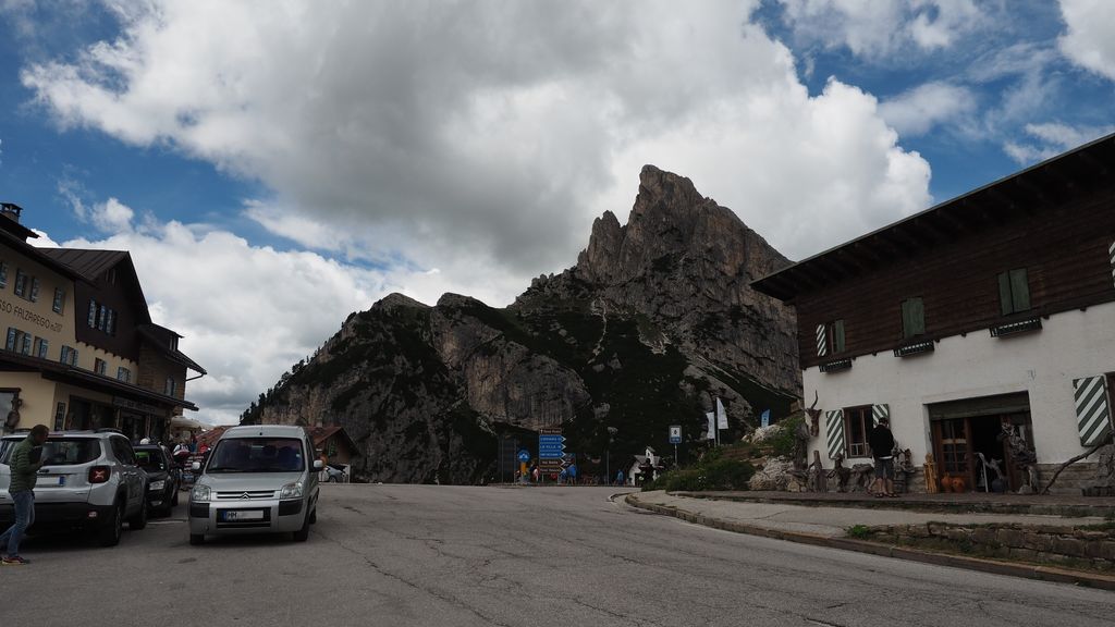 Photo №7 of Falzarego Pass