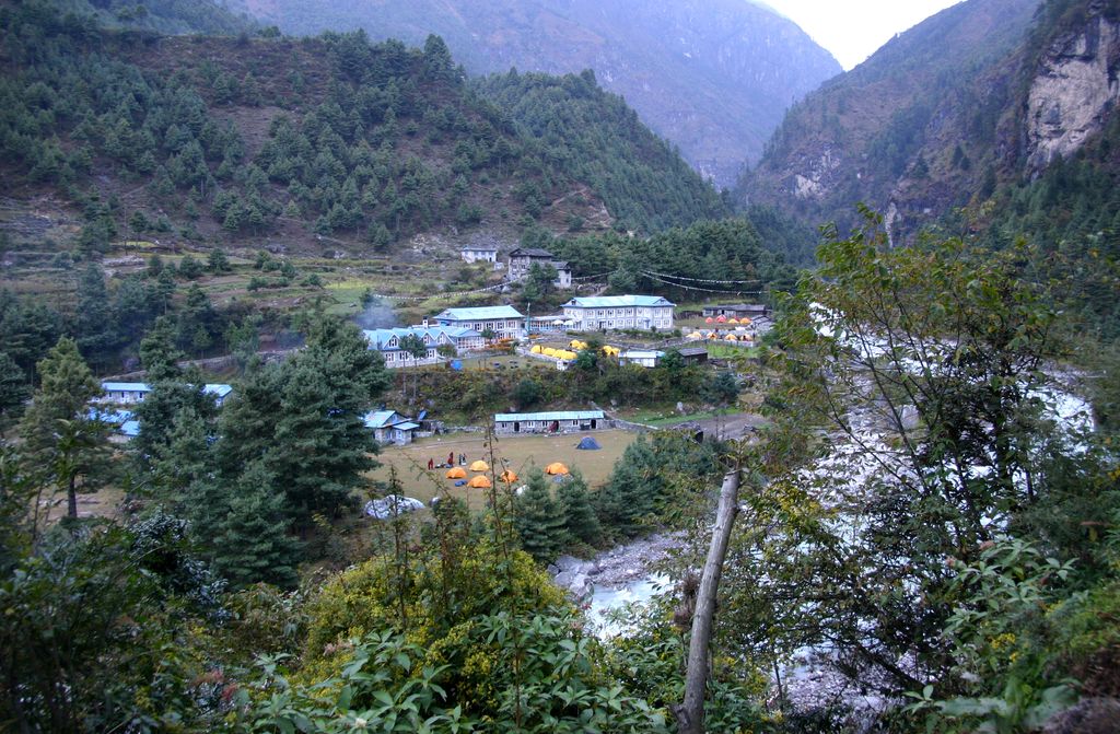 Photo №3 of Phakding