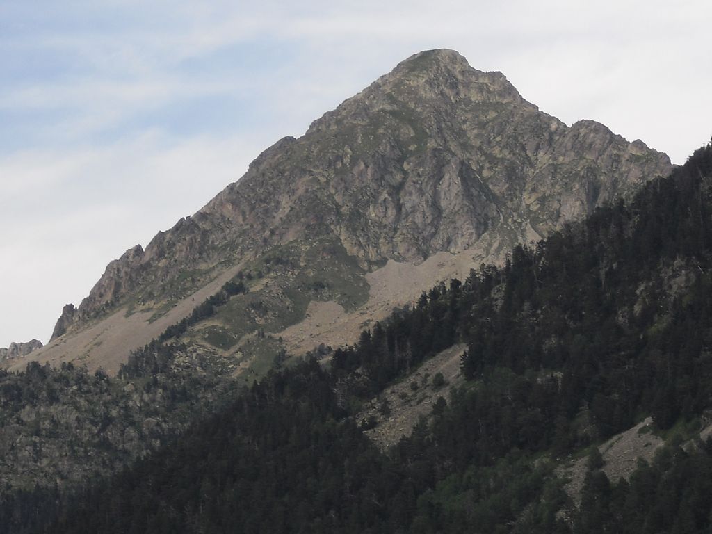 Photo №3 of Pic de Bastan