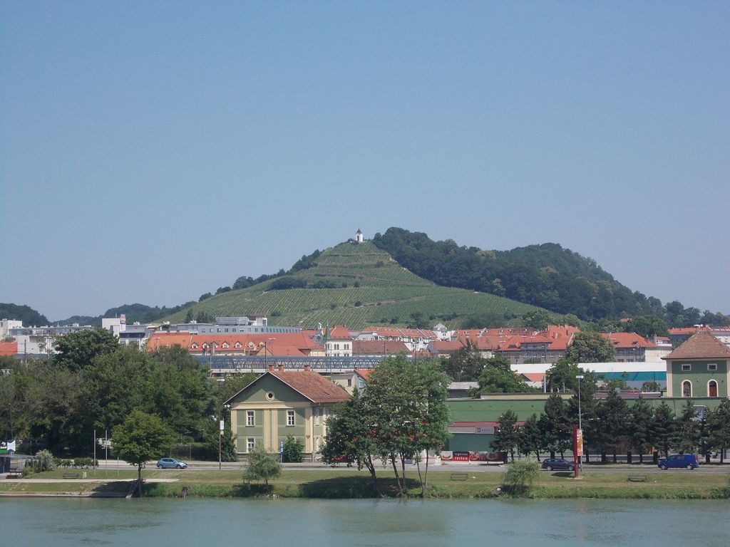 Photo №2 of Piramida