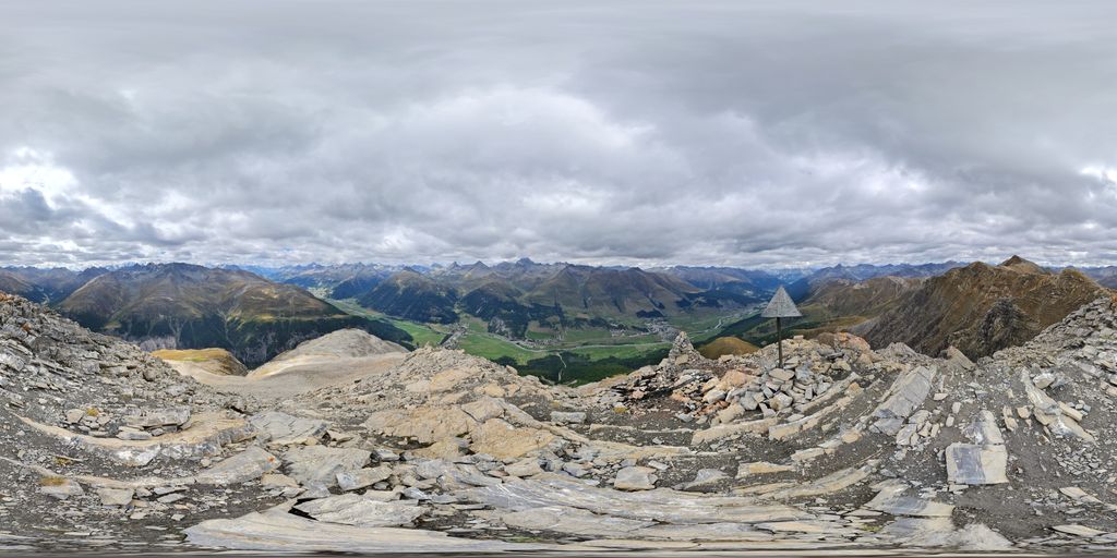Photo №2 of Piz Mezzaun