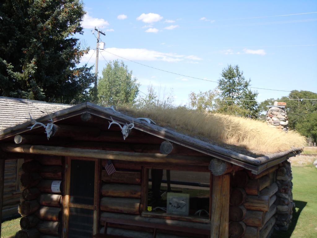 Welcome Center/Information/Restrooms