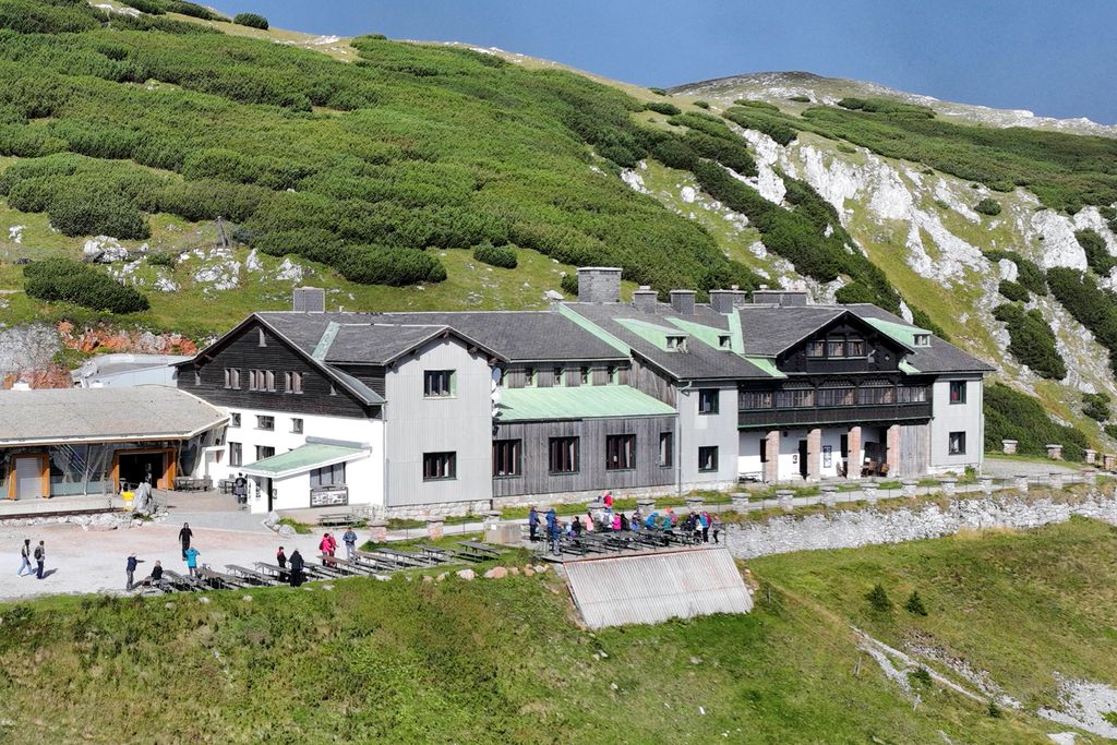 Puchberg_am_Schneeberg_-_Berghaus_Hochschneeberg