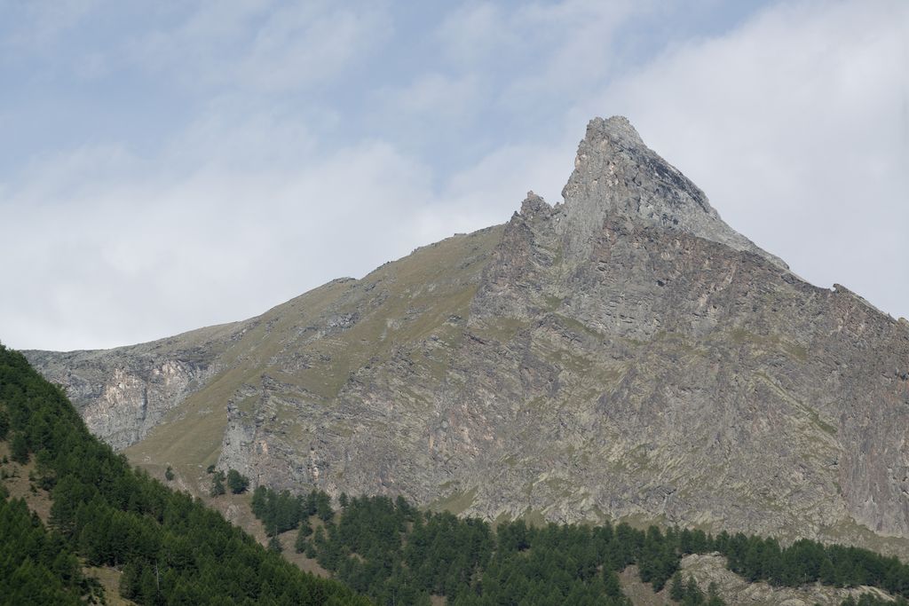 Photo №2 of Punta Pousset