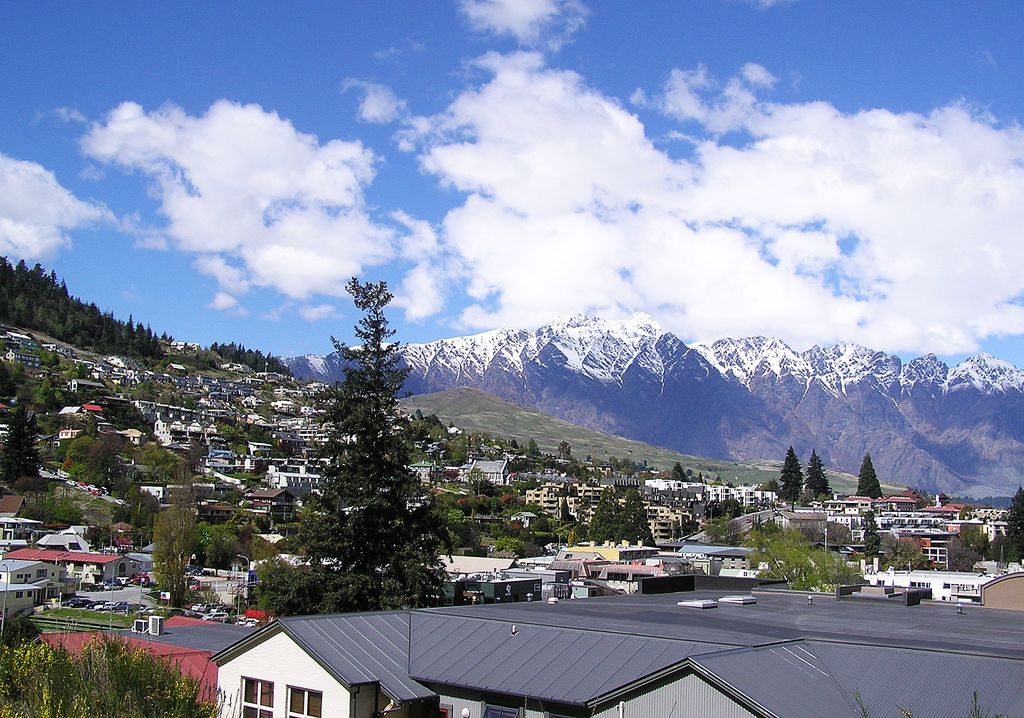 Photo №2 of Queenstown