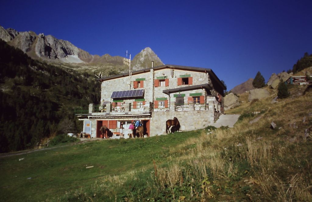 Refugi_d'Est%C3%B3s%2C_Benasc