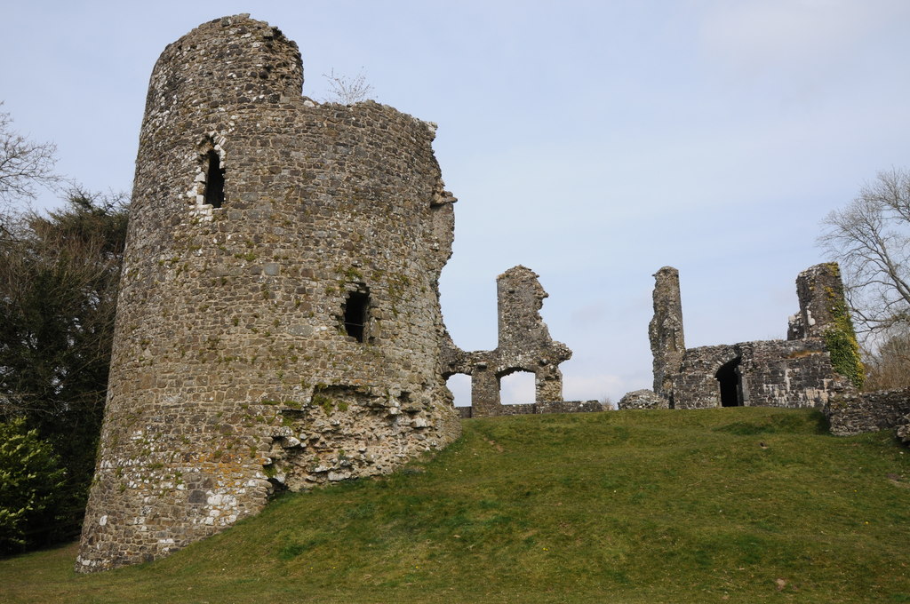 Photo №2 of Narberth Castle