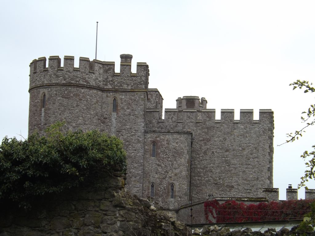 Photo №2 of Saltwood Castle