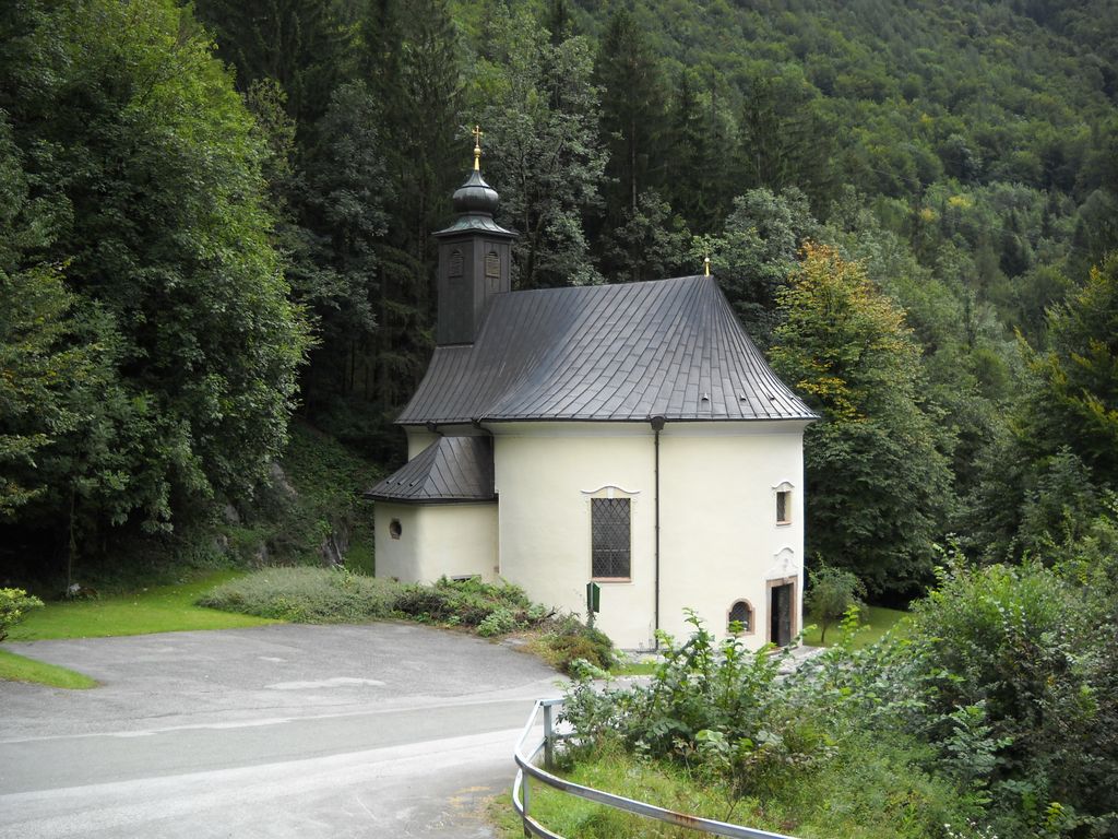 Salzach%C3%B6fen%2C_Kapelle_-_panoramio