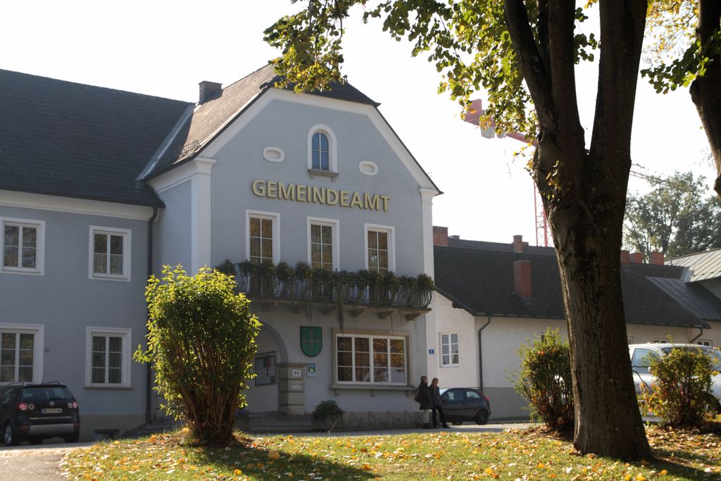 Photo №2 of Sattledt